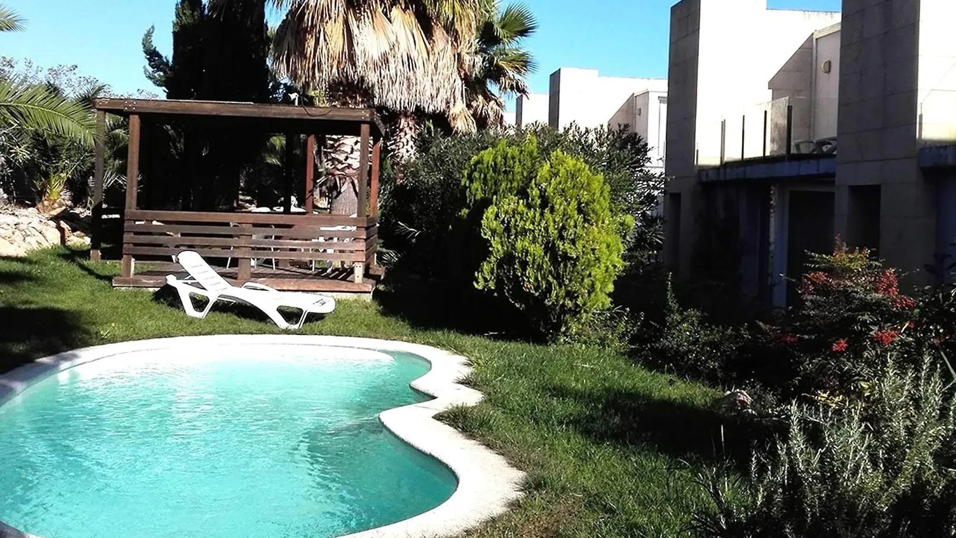 Apartment Facing The Pool L' Escala 0*,